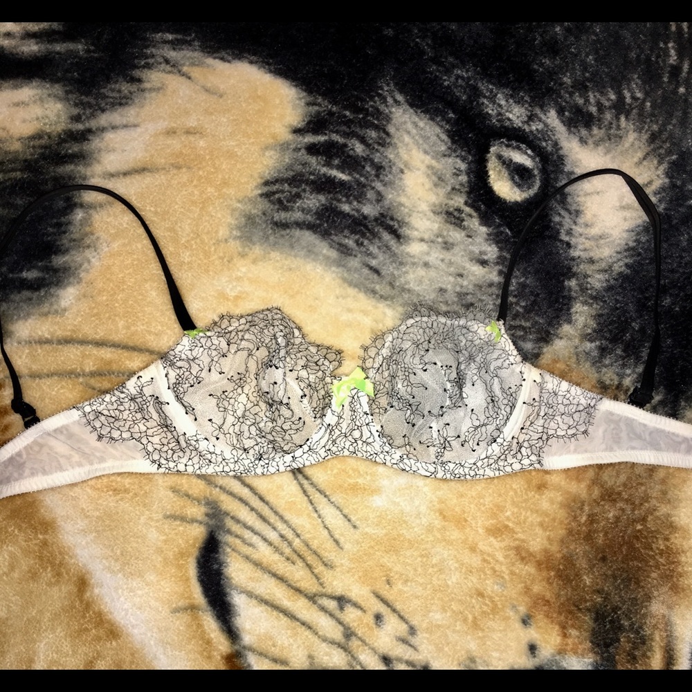 Vs unlined Demi!